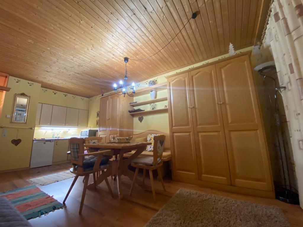 Kulmhof Tauplitz Apartman 111 Buitenkant foto